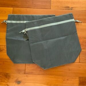 Buckle 2 garment gift bags 18 x 14 NWT